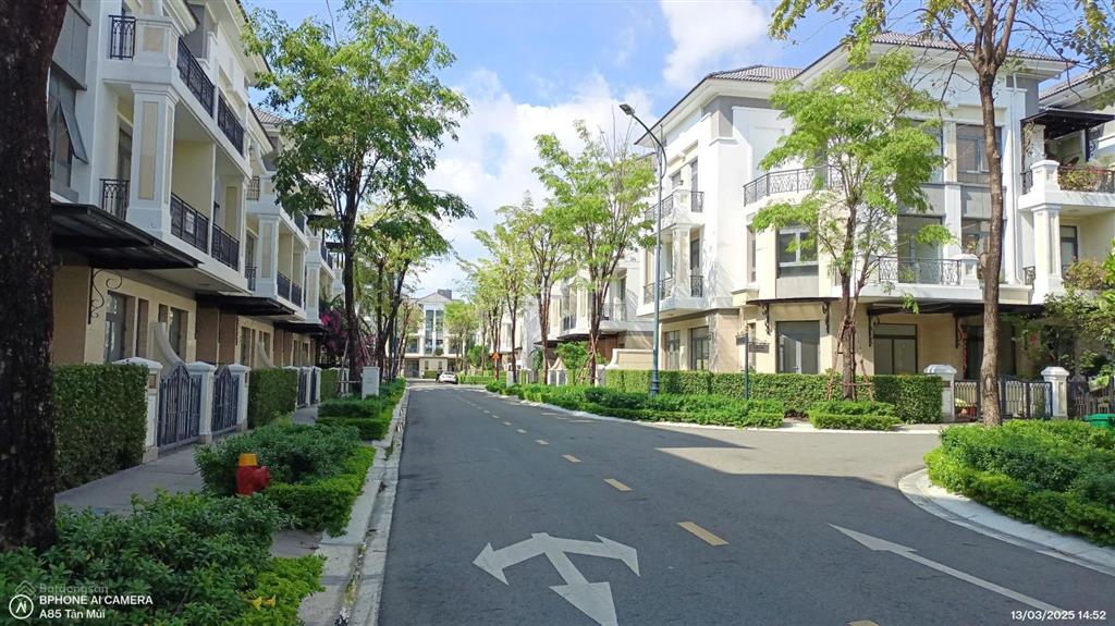 Bán căn góc hiếm kdc verosa park 196m2, 10,5x19m  4 tầng, 331m2 sàn sử dụng, giá bán 30 tỷ