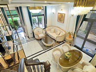 Cho thuê nhà phố có sân vườn verosa park, full nội thất cao cấp 105m2, 4 pn giá 35 tr/tháng
