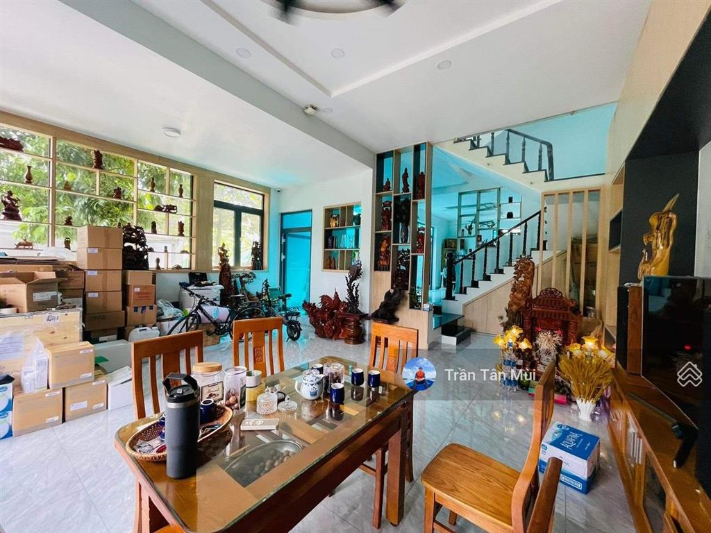 Bán nhà phố gia hòa, căn hiếm 7x19m  133m2, nhà view thoáng, full nội thất 18,3 tỷ sổ hồng