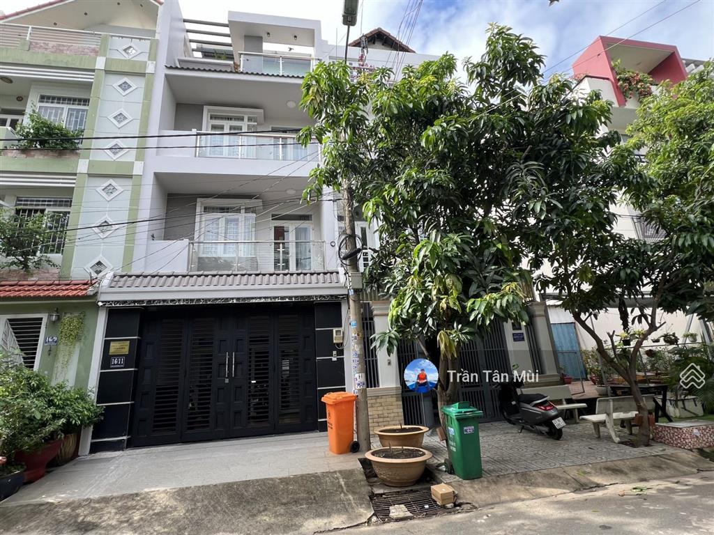 Bán nhà phố kdc đông thủ thiêm, diện tích 108m2, 6x18m, sổ hồng hoàn công, giá 16 tỷ