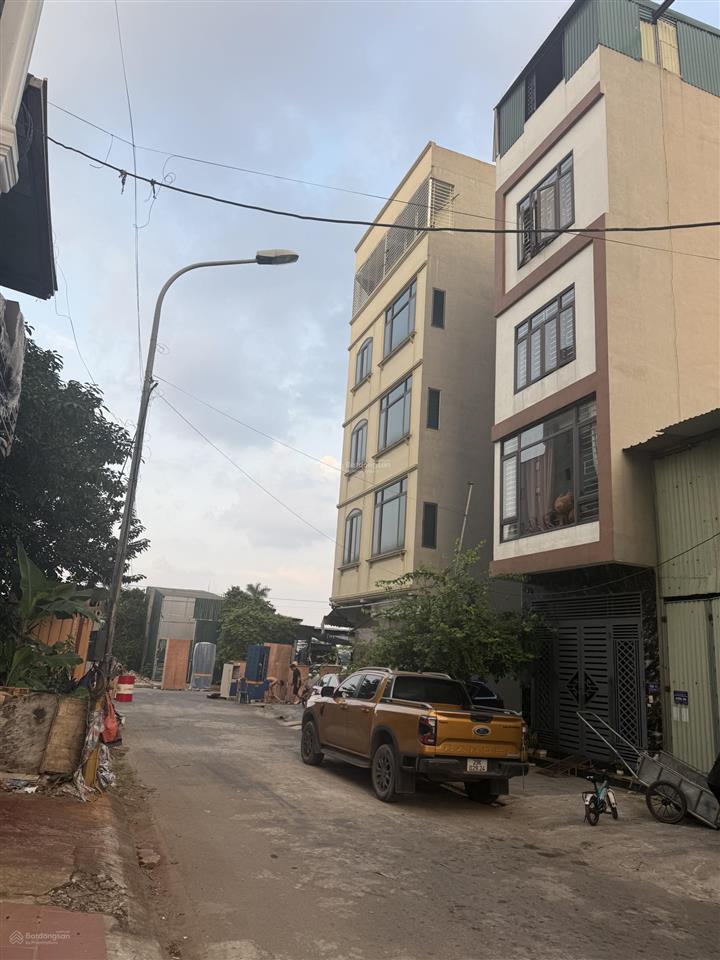 Cần bán lô đất dịch vụ chia lô đồng đế 50m2, giá 8.6 tỉ