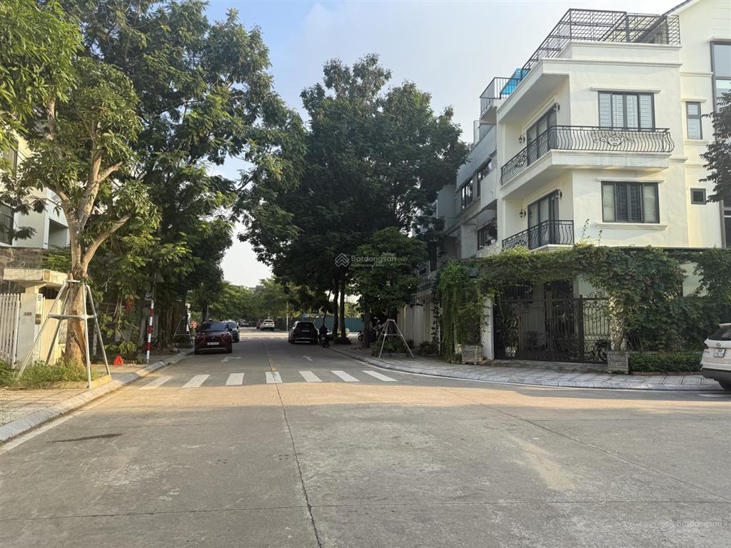 Cần bán lô đất dịch vụ chia lô đồng đế 50m2, giá 8.6 tỉ