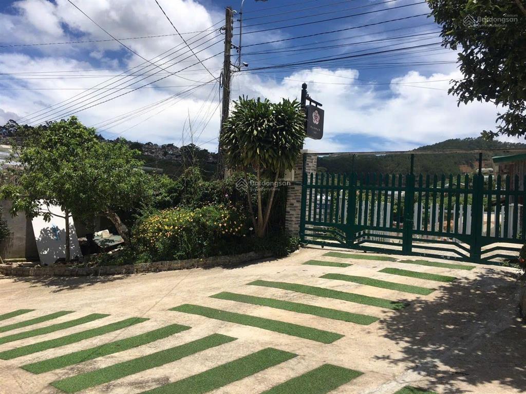 Ngợp bank gia đình cúng tôi bán rẻ từ 26 tỷ nay lỗ mạnh giảm chỉ còn 12 tỷ