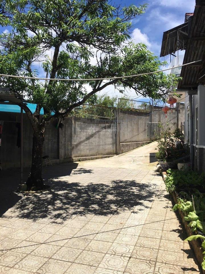 Ngợp bank gia đình cúng tôi bán rẻ từ 26 tỷ nay lỗ mạnh giảm chỉ còn 12 tỷ