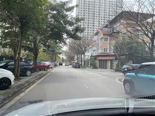 Cần nhượng lại lô biệt thự dãy tt4 kđt thành phố giao lưu, phạm văn đồng