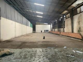 Xưởng 1000m2 đường trường chinh quận tân phú / gần kcn tân bình