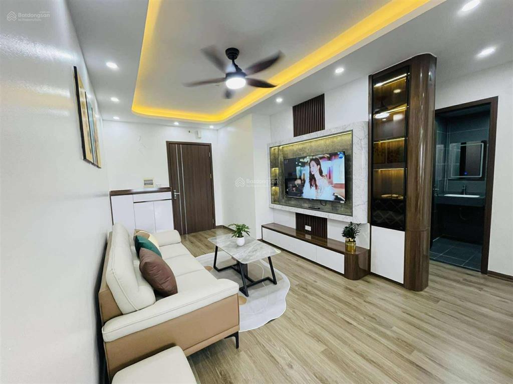 Chính chủ cần thanh khoản gửi bán căn hộ 2 phòng ngủ 66m2 tại hh linh đàm, nội thất cao cấp giá tốt