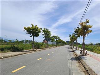 Chào bán nam hòa xuân lô đầm sen sạch đẹp view sông gần công viên hướng đông nam.