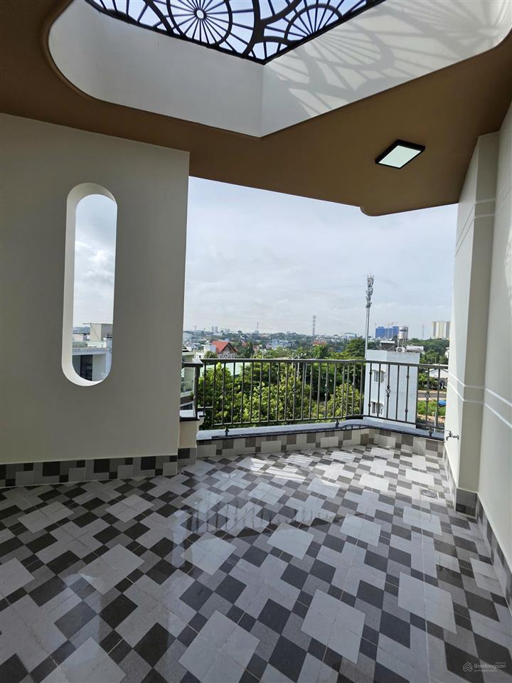 Bán nhà 2 mặt tiền, gần làng đại học quốc gia,gần làng đại học thủ đức 900m bình an, dĩ an