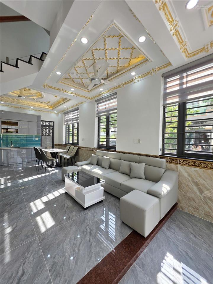 Bán nhà 2 mặt tiền, gần làng đại học quốc gia,gần làng đại học thủ đức 900m bình an, dĩ an