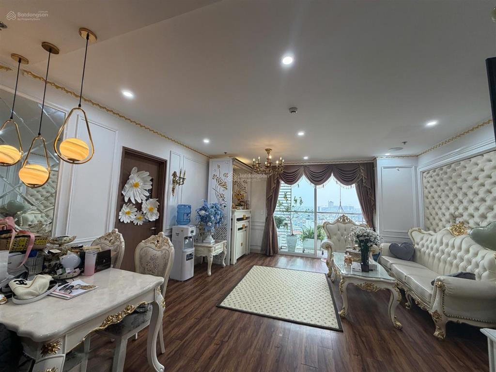 Bán căn hộ cao cấp 3 phòng ngủ shp plaza  trung tâm lạch tray, view đẹp