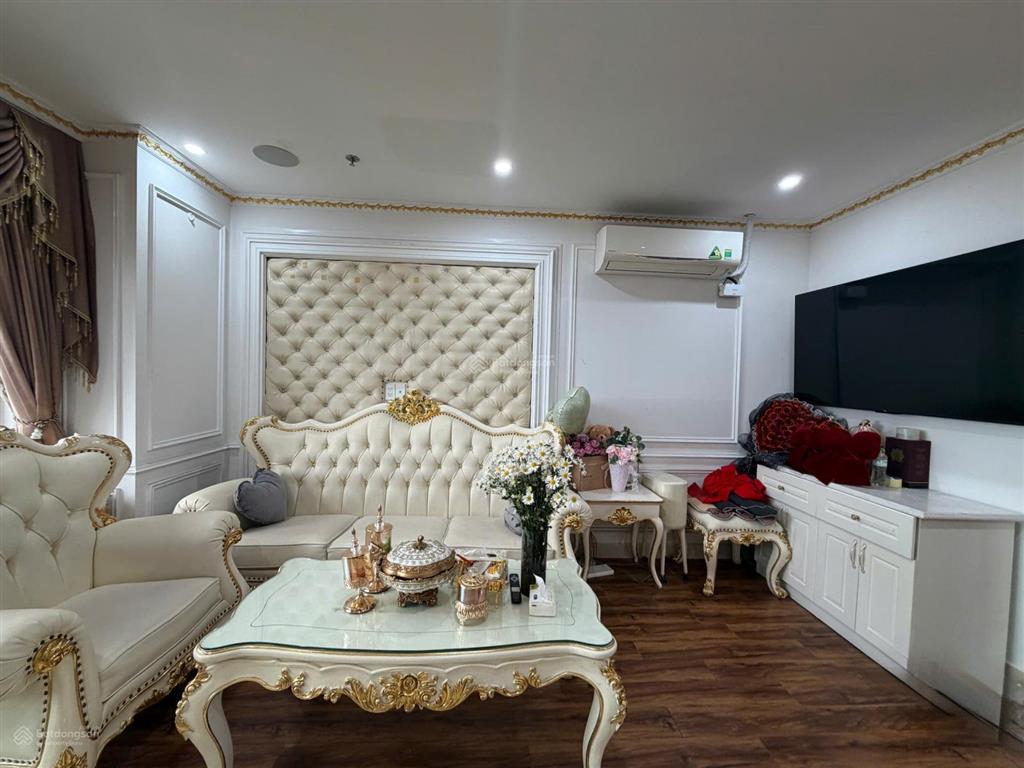 Bán căn hộ cao cấp 3 phòng ngủ shp plaza  trung tâm lạch tray, view đẹp