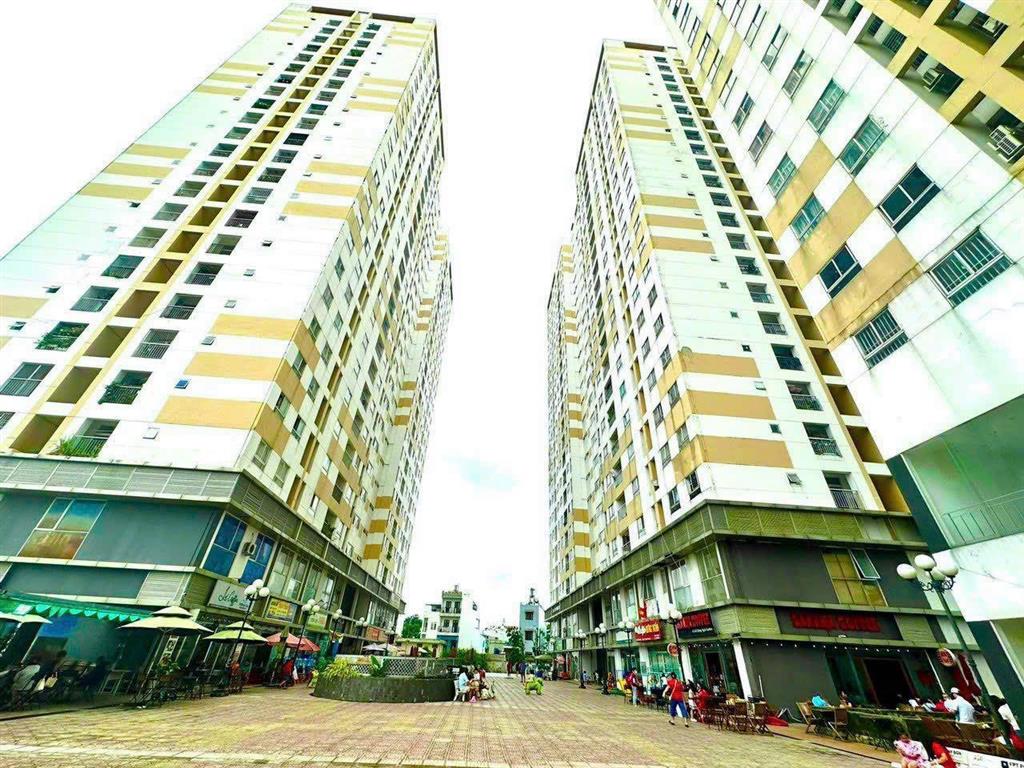 Hưng ngân có sổ giá 1.6 tỷ 2pn 56m2 có bc, ngay cv pm quang trung đường tô ký. 0901 808 ***