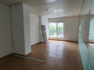 Cho thuê mb 200m2, 2wc, 2 sàn làm việc, nhiều chỗ đỗ xe. trung tâm q. tân bình, gần nhà gas t3