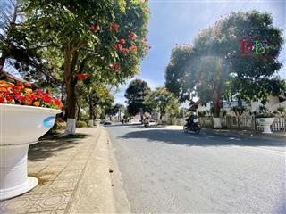 Bán lô đất mặt tiền lê hồng phong, đà lạt, dt 440m2 gần tổ hợp charm hotel dalat