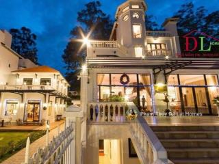 Bán biệt thự đà lạt, đường đinh tiên hoàng, khuôn viên 1400m2 view sân golf đồi cù giá 230 tỷ