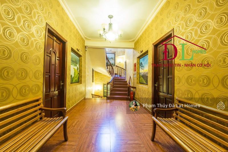 Bán resort sinh thái đà lạt, mặt tiền đường khe sanh, khuôn viên 1,3 ha, giá 270 tỷ