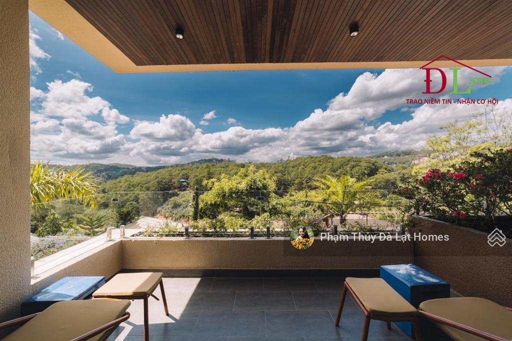 Bán resort sinh thái đà lạt, mặt tiền đường khe sanh, khuôn viên 1,3 ha, giá 270 tỷ