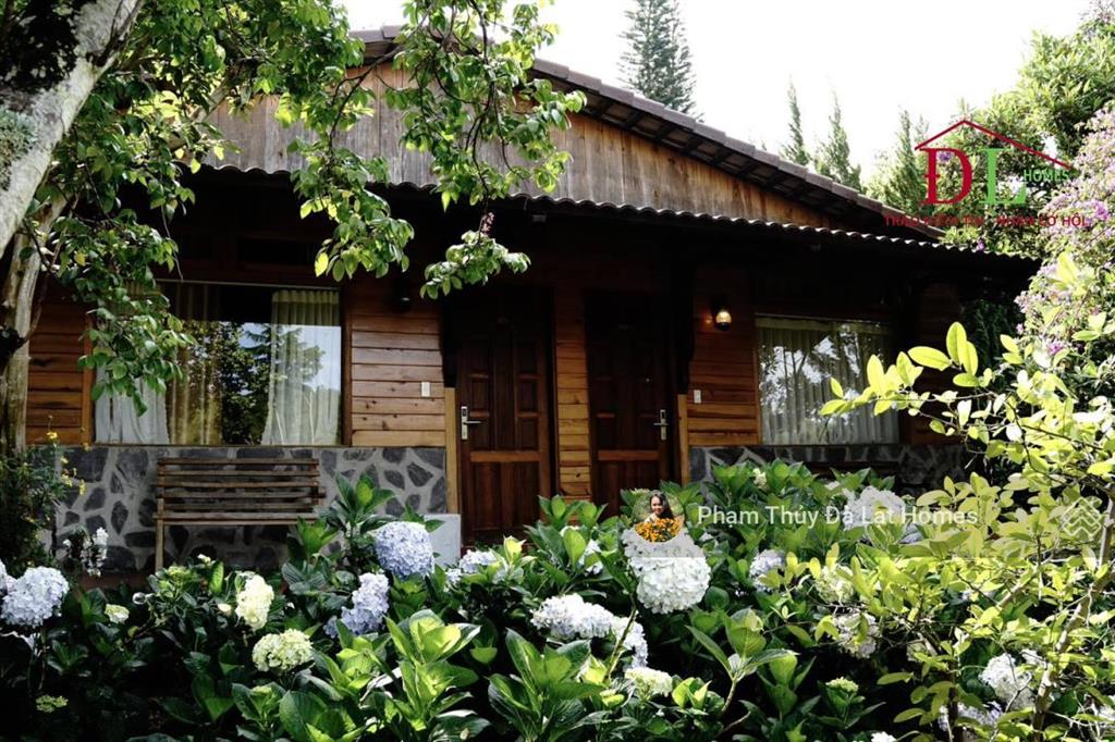 Bán resort sinh thái đà lạt, mặt tiền đường khe sanh, khuôn viên 1,3 ha, giá 270 tỷ