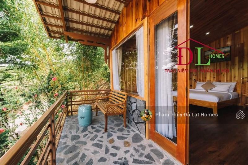 Bán resort sinh thái đà lạt, mặt tiền đường khe sanh, khuôn viên 1,3 ha, giá 270 tỷ