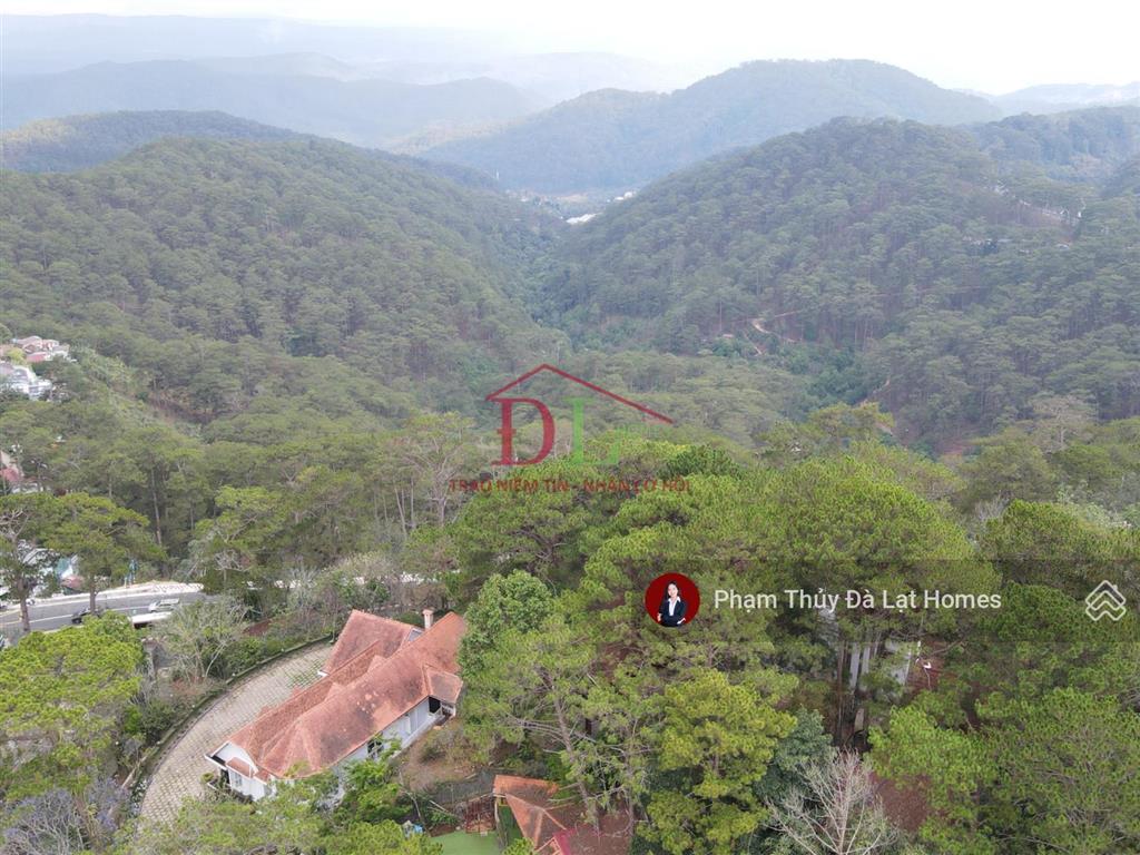 Bán khu biệt thự đồi thông đà lạt, khuôn viên 3000m2 đất ở tư nhân, ngay cửa ngõ trung tâm