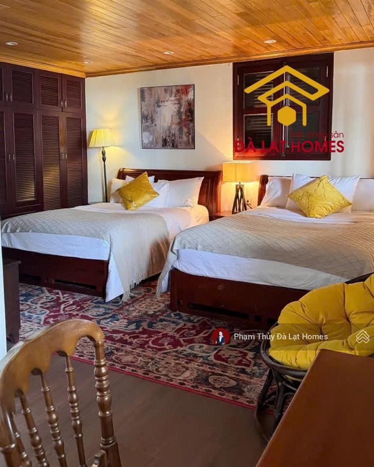 Bán khu biệt thự đồi thông đà lạt, khuôn viên 3000m2 đất ở tư nhân, ngay cửa ngõ trung tâm