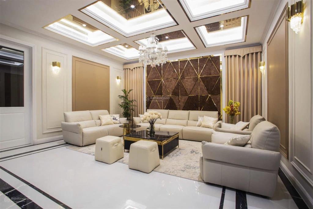 Bán biệt thự góc 2 mặt tiền võ chí công dt 476m2 full nội thất như hình  đã hoàn công 27 tỷ