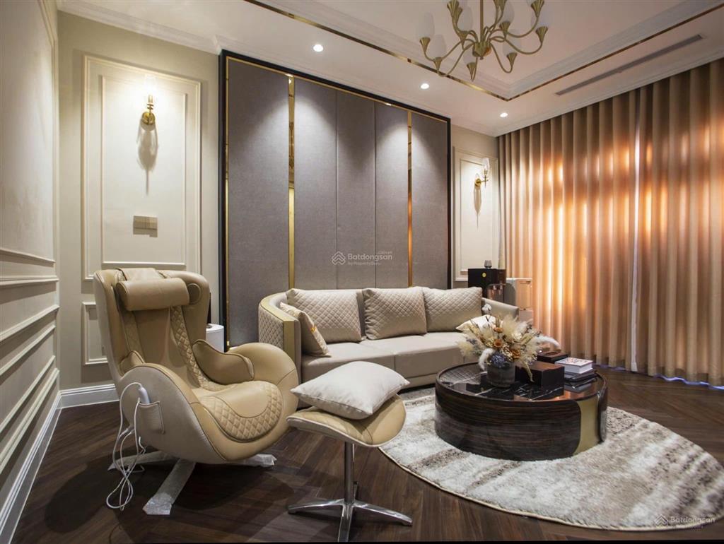 Bán biệt thự góc 2 mặt tiền võ chí công dt 476m2 full nội thất như hình  đã hoàn công 27 tỷ