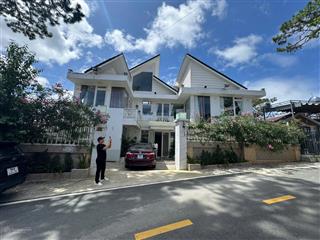 Bán villa 2 mặt tiền đường yên thế, p.10, đà lạt  diện tích 212m², 3 tầng