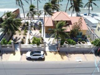 Bán villa mặt tiền nguyễn đình chiểu  hàm tiến, mũi né  kinh doanh sầm uất