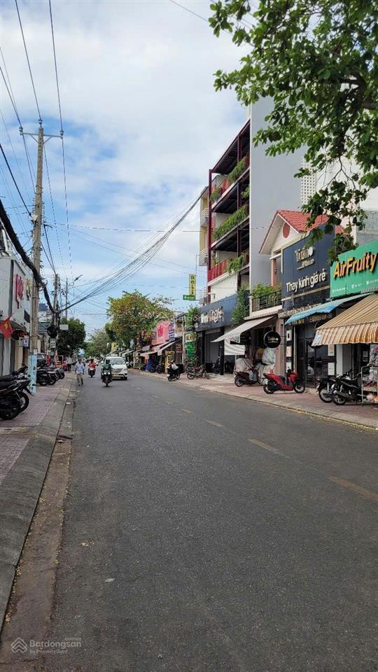 Bán nhà mặt tiền đường tuyên quang trung tâm phan thiết