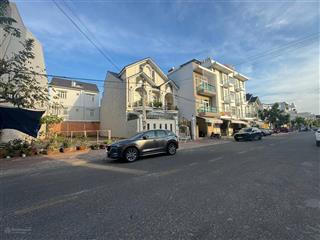 Bán đất mặt tiền nguyên hồng trung tâm phan thiết, 0383 333 ***