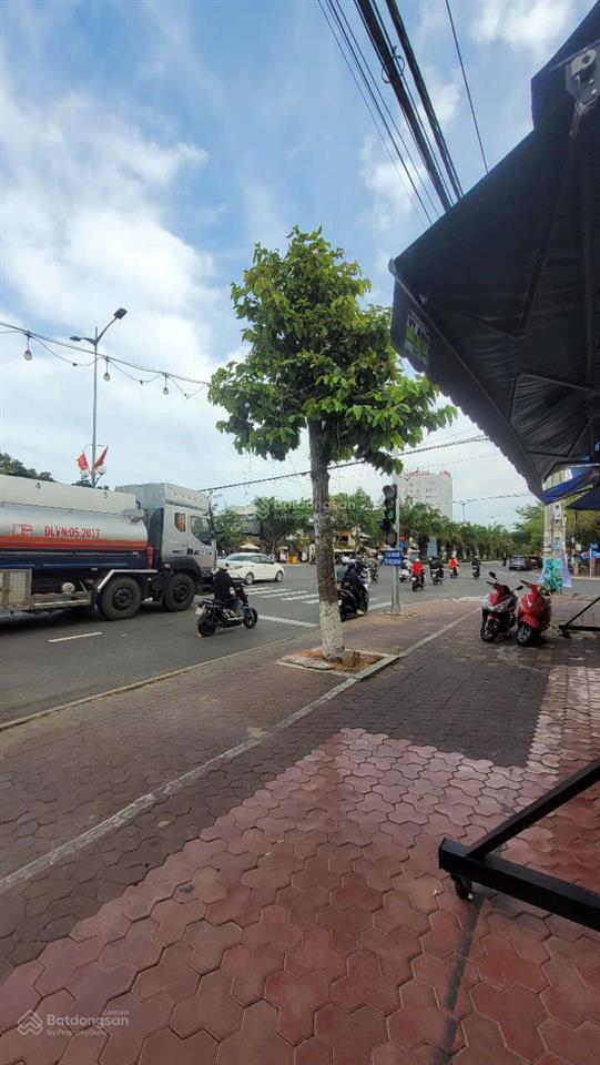 Cho thuê mặt bằng kinh doanh tôn đức thắng, phú thủy, phan thiết