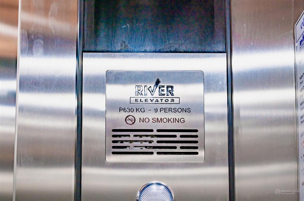 Cho thuê tòa nhà trung tâm phan thiết góc 2 mặt tiền hiếm, 0383 333 ***