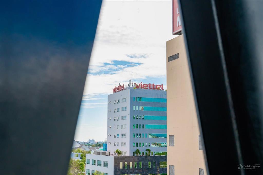 Cho thuê tòa nhà trung tâm phan thiết góc 2 mặt tiền hiếm, 0383 333 ***