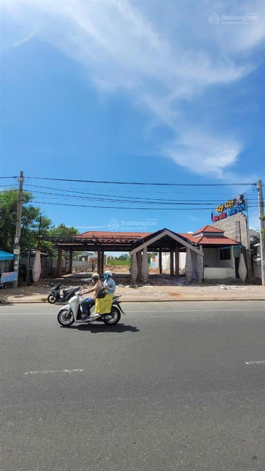 Cho thuê lô đất mặt tiền hùng vương, p. phú thủy, phan thiết, 0383 333 ***