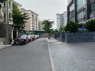 Bán căn nhà 5 tầng khu rose town 79 ngọc hồi, hoàng liệt, hoàng mai, hn. dt 92 m2.  0986 239 ***