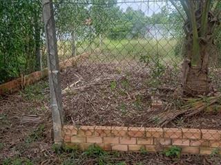 Đất 1 sẹc quốc lộ n2  đức hoà tây ninh (long an)