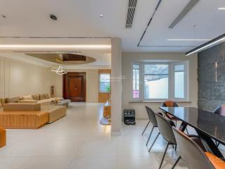Biệt thự view sông, mt đường rạch bà lớn, khu dân cư phong phú 5. dt 9x19,5m xây 3 tầng