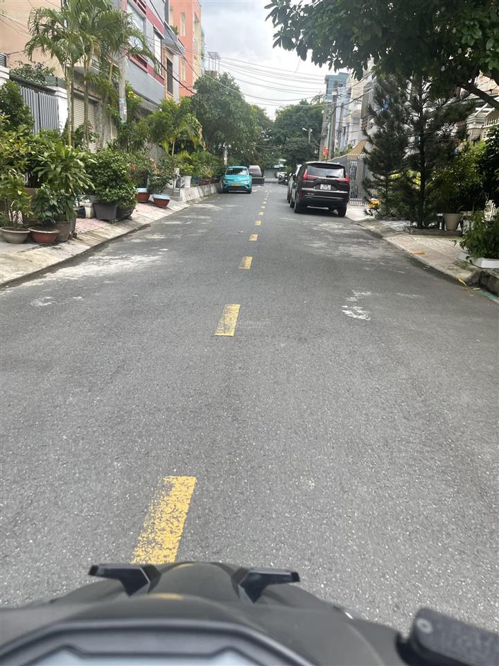 Bán nhà góc 2 mt, trong khu dân cư bình hưng. dt 4x22m = 88m2, xây 4 lầu. sh hoàn công