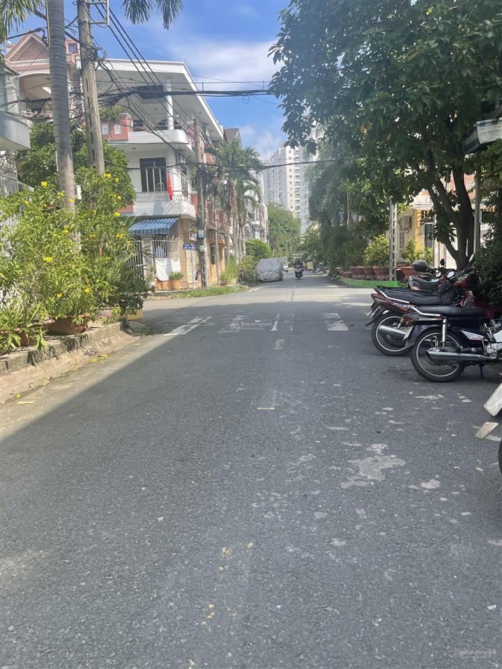 Giá tốt nhất khu. đất góc 2mt.trong khu dân cư bình hưng, đối diện bến xe q8, sổ đỏ riêng. 5,2tỷ