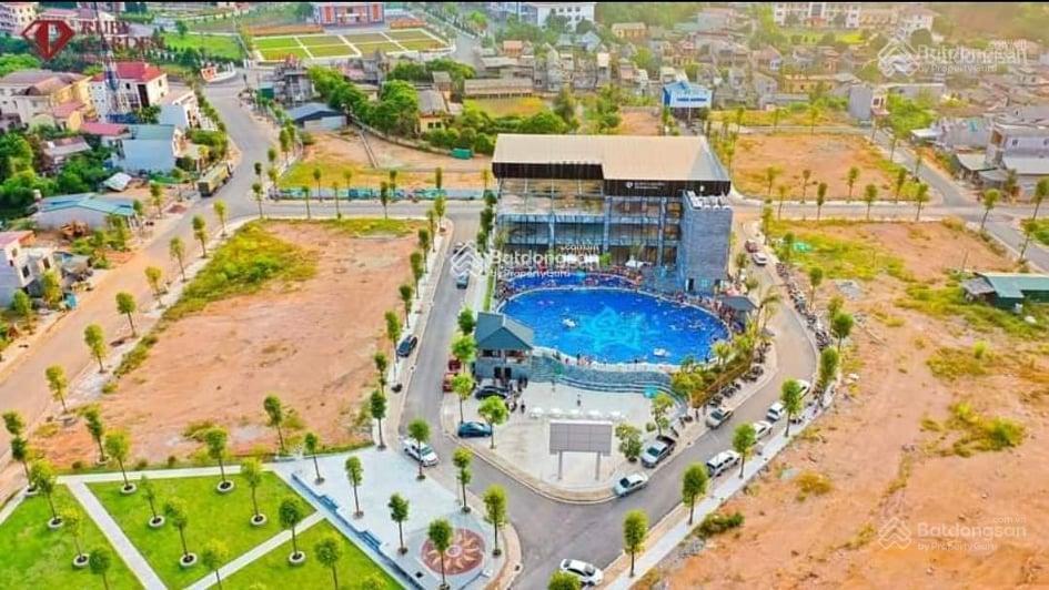 Chính chủ bán 245m2 đất lô góc ở đô thị thị trấn yên bình yên bái view bể bơi, nhà sự kiện