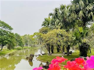Cần bán biệt thự song lập 257m2, nội thất hoàn thiện  sổ đỏ trao tay