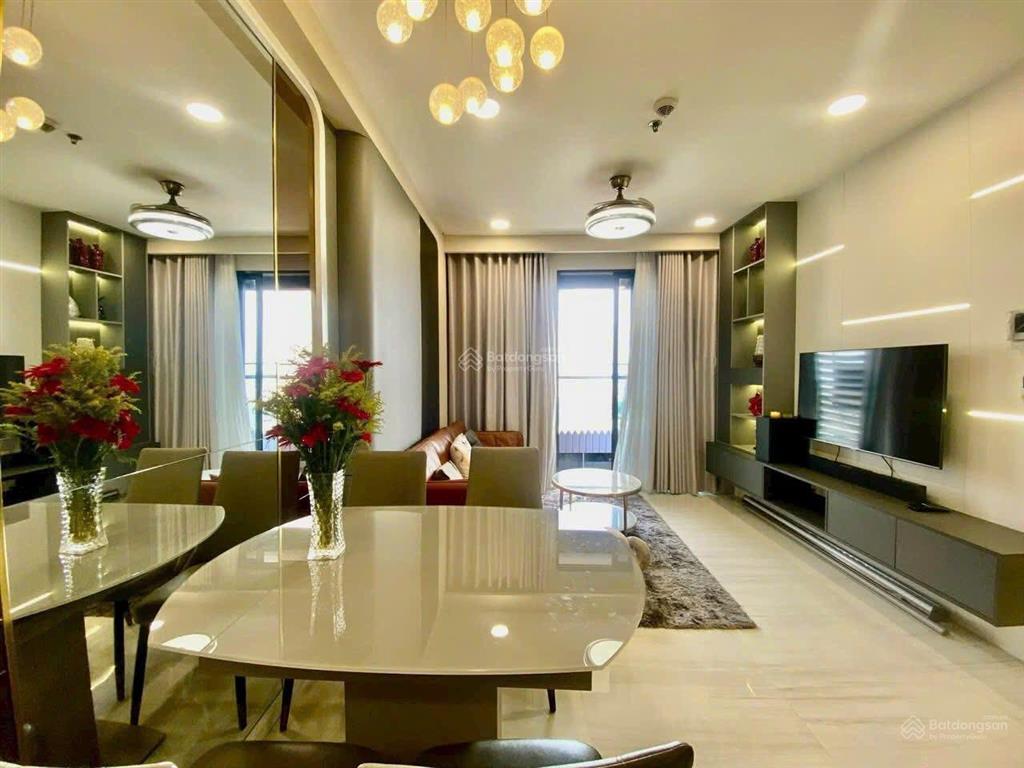 Chính chủ cần bán căn 2pn  2wc, 79m2, 7,4tỷ, view đẹp, sổ hồng riêng, tầng trung,  0906 355 ***