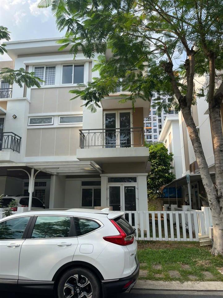 Chủ cần chuyển nhượng gấp nhà phố lovera giá chỉ 6,950 tỷ đã hoàn thiện cơ bản