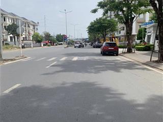 Bán shophouse 200m2, 3tầng, dtsd 450m2, 50 tỷ vnd, tháp mười merita, đường liên phường, q9, tp. hcm