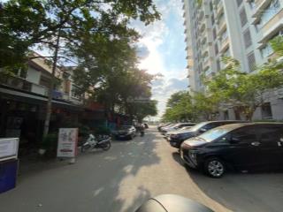 Bán biệt thự kdc nam long q9, vị trí siêu tiềm năng
diện tích 8 x 17m, kết cấu 2 tầng