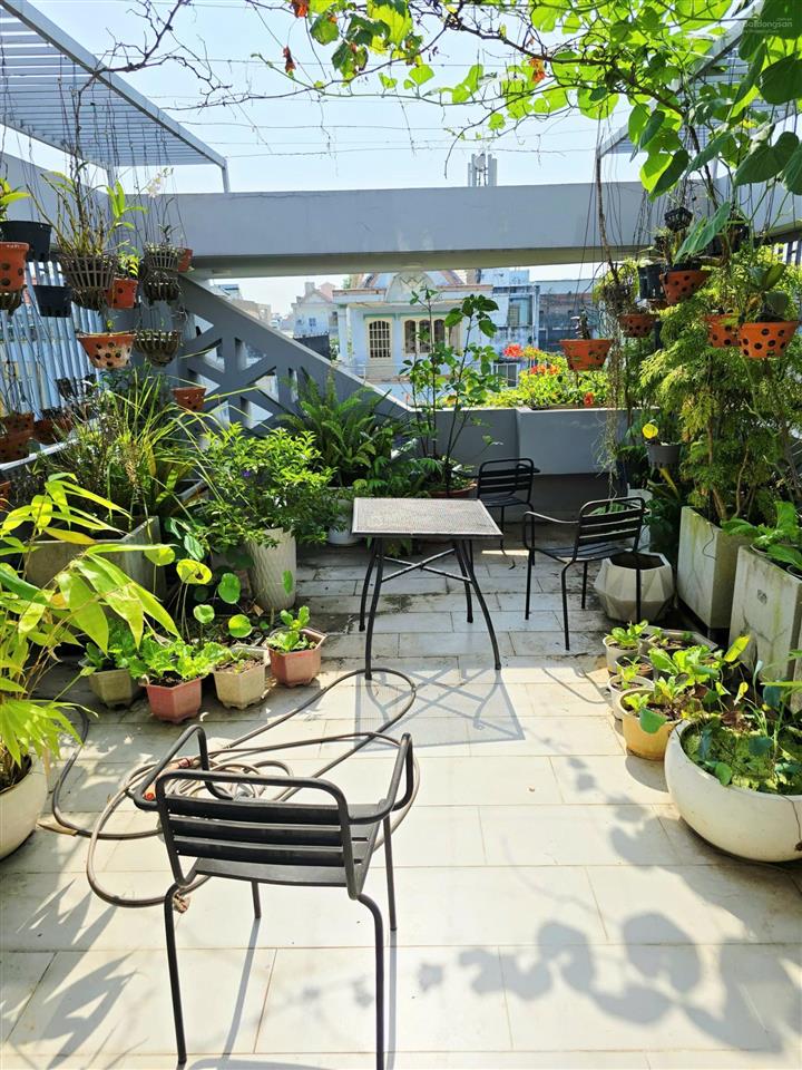 Chủ gửi bán nhà 3,5 tầng sổ hồng hoàn công, kdc nam long, quận 9. giá 12,5 tỷ.  0931 000 *** tt