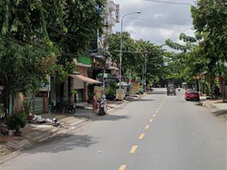Bán tòa khách sạn 26 phòng  ngang 9mx18m  dtsd 516m2  dòng tiền thu nhập 200 triệu/tháng