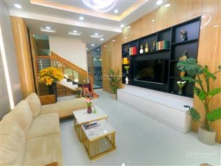 Chính chủ cần bán gấp nhà phố cao cấp ngay trung tâm bình dương